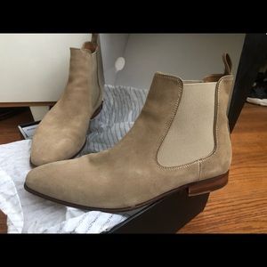 Also Chelsea Boots - Taupe